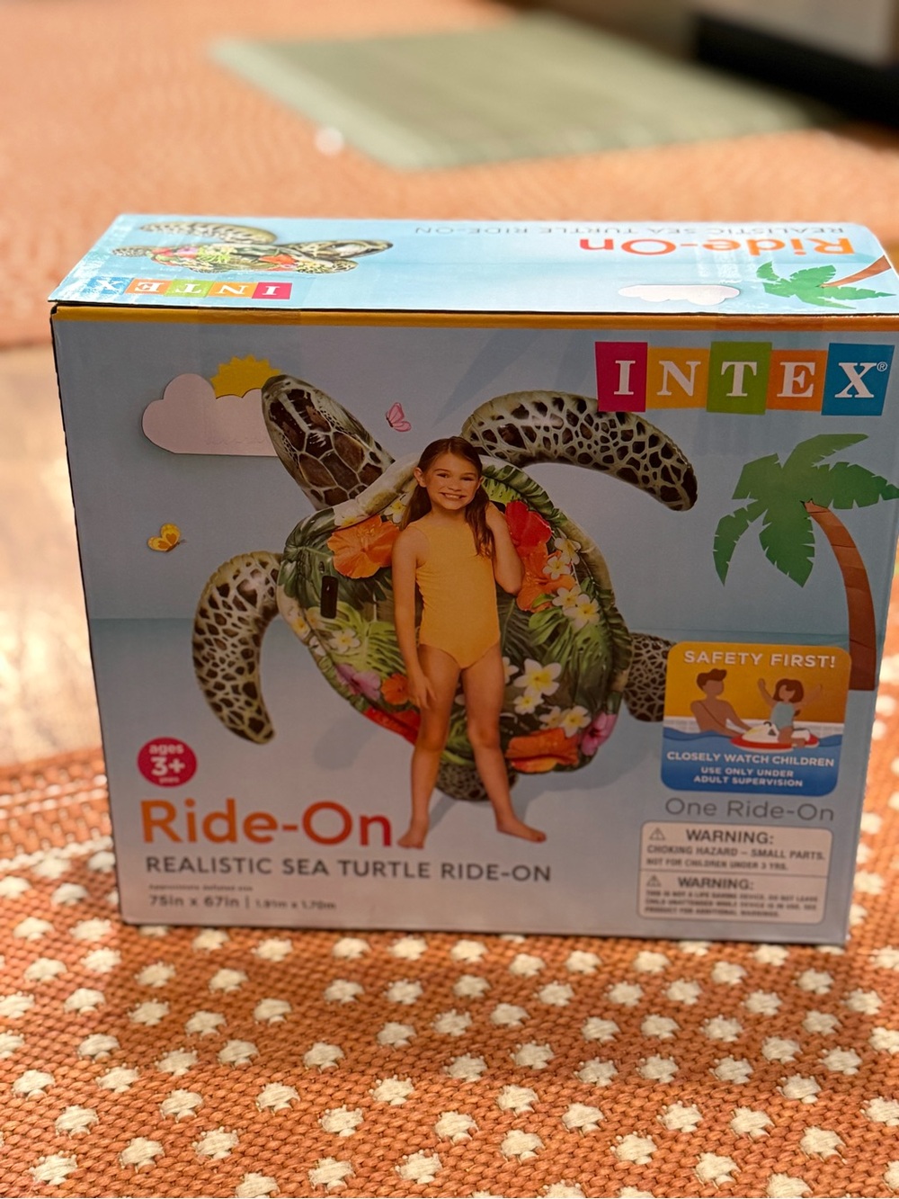 NEW Kids Realistic Sea Turtle Ride-On - Green inflatable turtle pool float